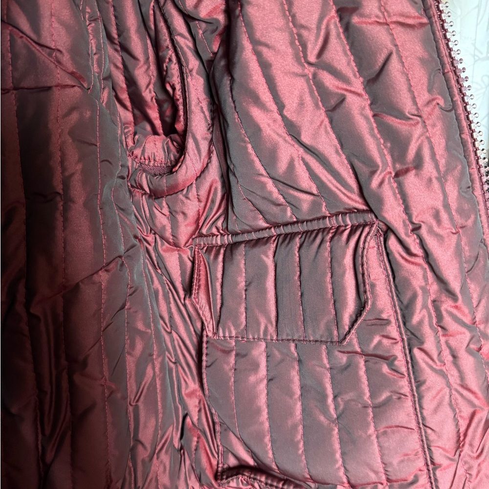 Vintage Raccoon Fur & Burgundy Quilted Bomber Jacket Detachable Sleeves Large - Picture 8 of 9